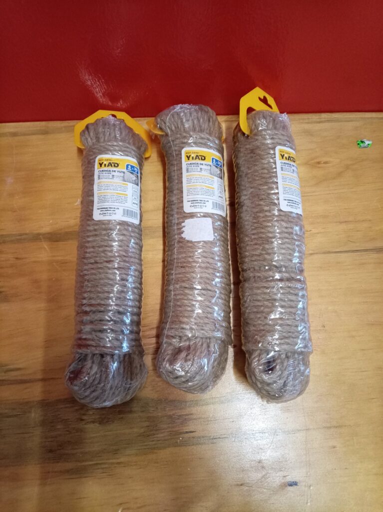 Lot: Three sealed YIAD jute rope coils — 6 mm x 30 m (new, labeled)