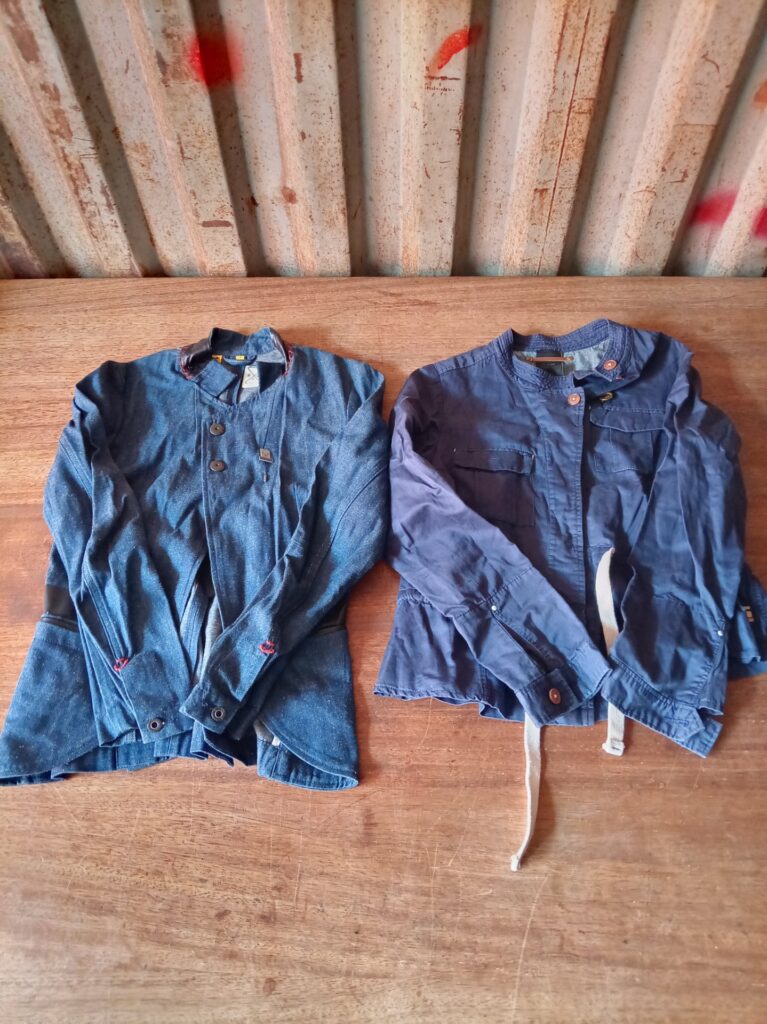 Lot: 2 x Women’s G-Star RAW Jackets / Shirts – Tagged S, navy / denim look, preloved