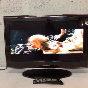 Samsung 32" LCD TV (LA32A650) — powers on, remote & stand, partial screen illumination fault