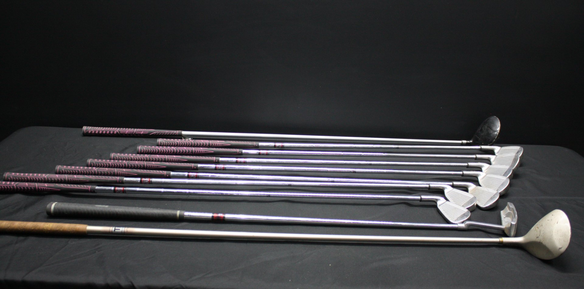 Mixed 23‑Piece Golf Club Set — Tour Series/Tourwood irons + Spalding Pata A Cobra driver (worn, sold as‑is)