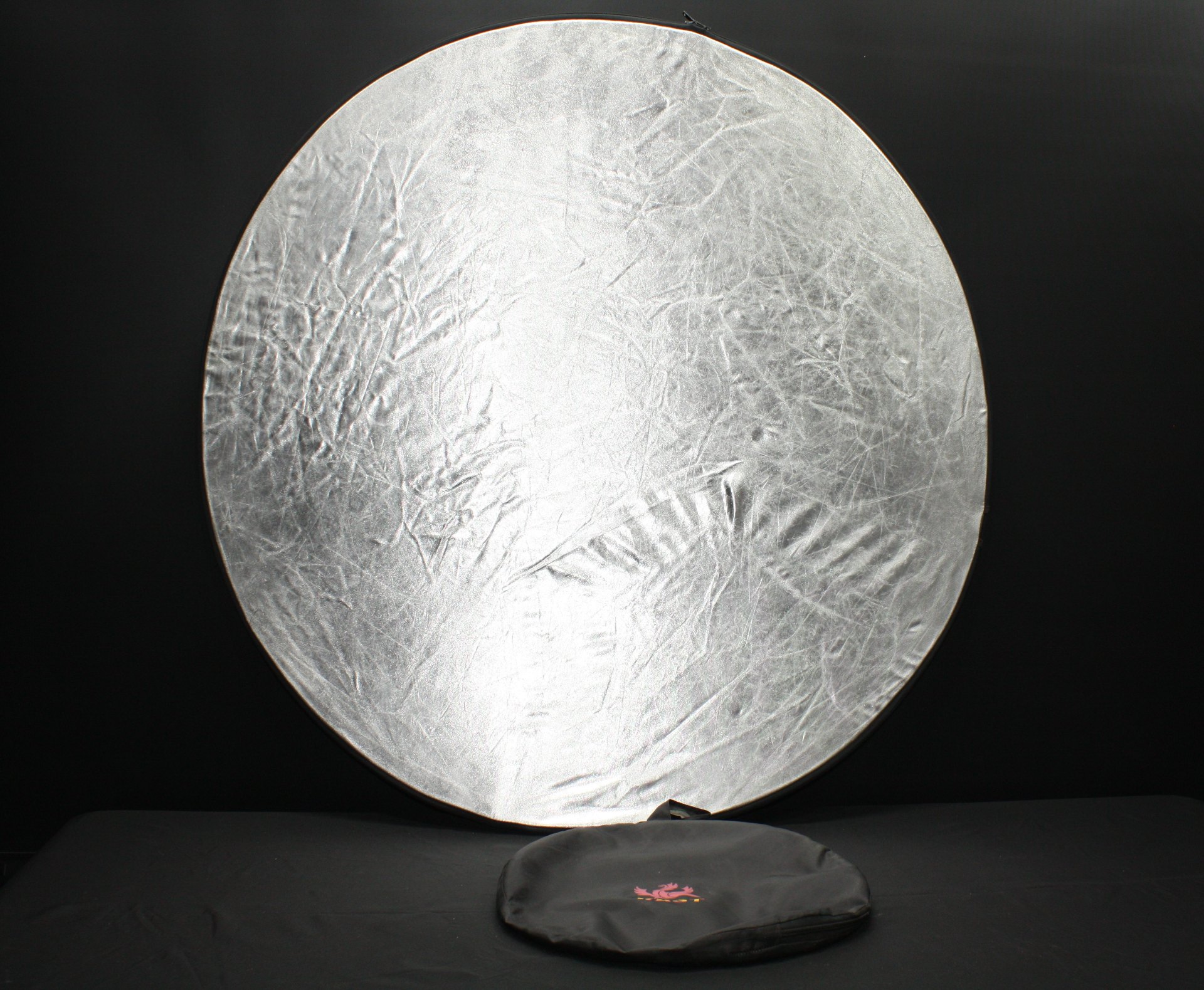 100 cm Collapsible Round Silver Photographic Reflector with KAST Carry Case — Creased, Used, Sold As-Is