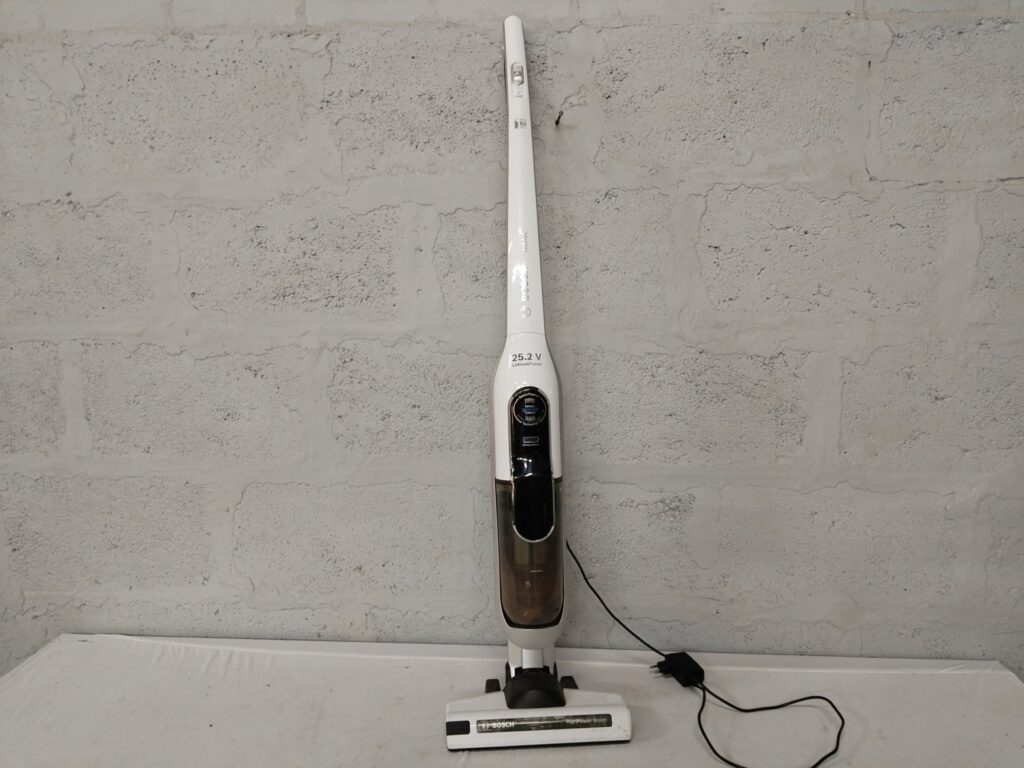 Bosch 25.2V LithiumPower SensorBagless Cordless Stick Vacuum — charger included; battery needs replacement