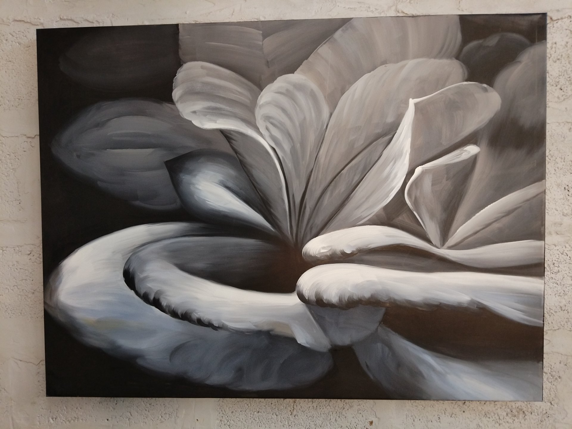 Large monochrome stretched canvas — grey & white floral, 120 × 90 cm (unframed)