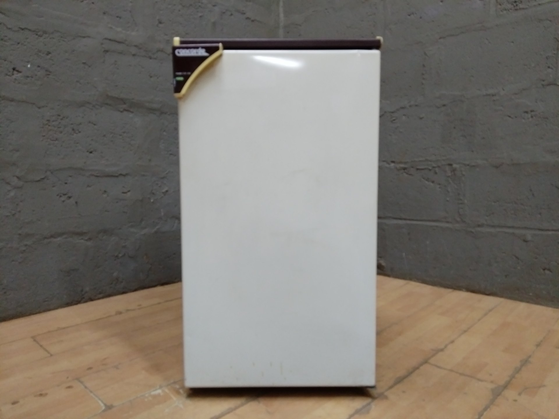 Concorde CR-85 Upright Fridge 85L — Compact, Interior Light, Freezer ( Exposed Compressor)