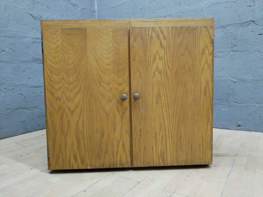 Small Solid Wood Two‑Door Storage Cabinet with Eight Internal Compartments – Used