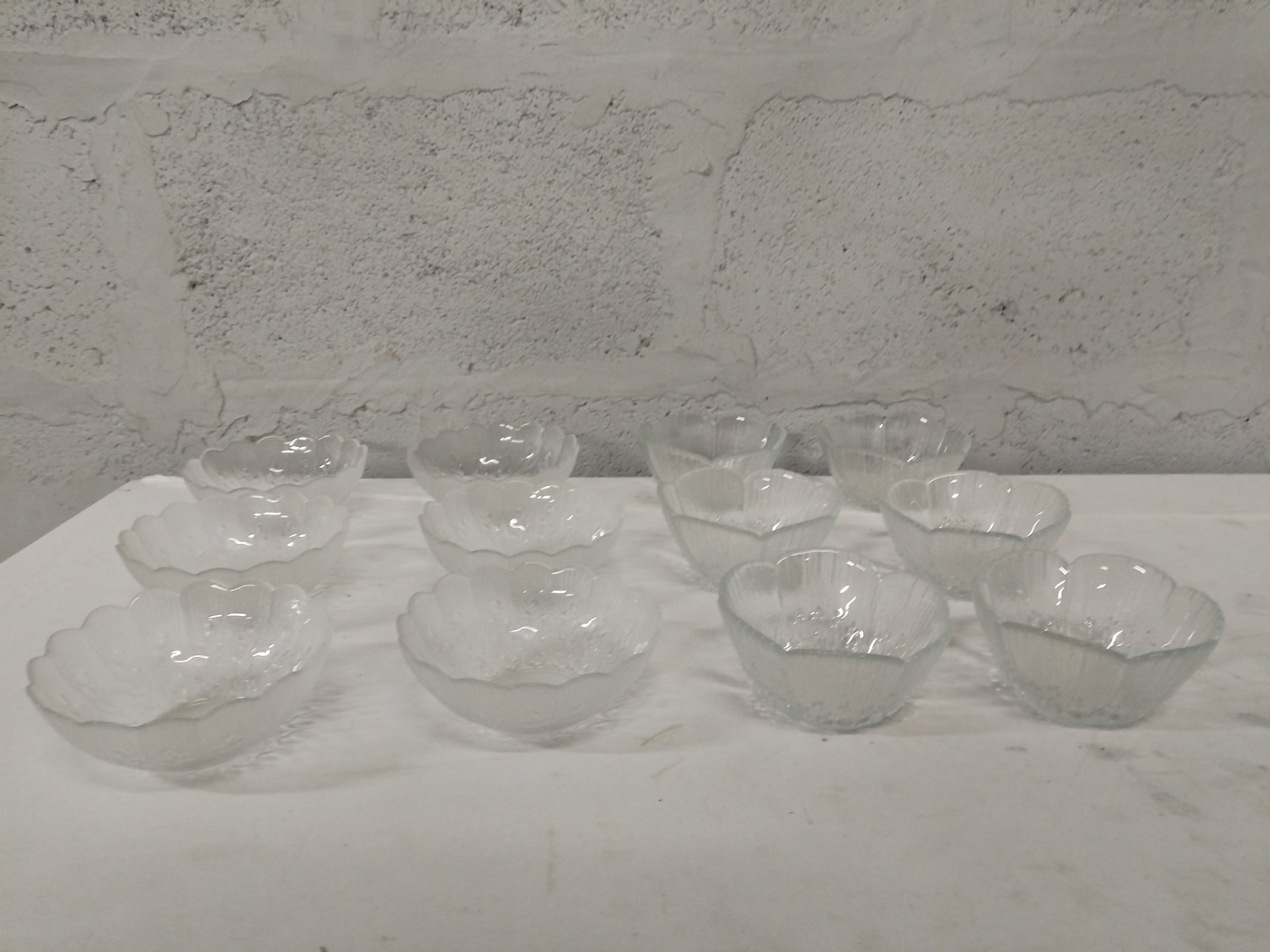 Lot of 12 Clear Glass Dessert / Serving Bowls – Two Scalloped Styles, Textured Detail, Good Used Condition
