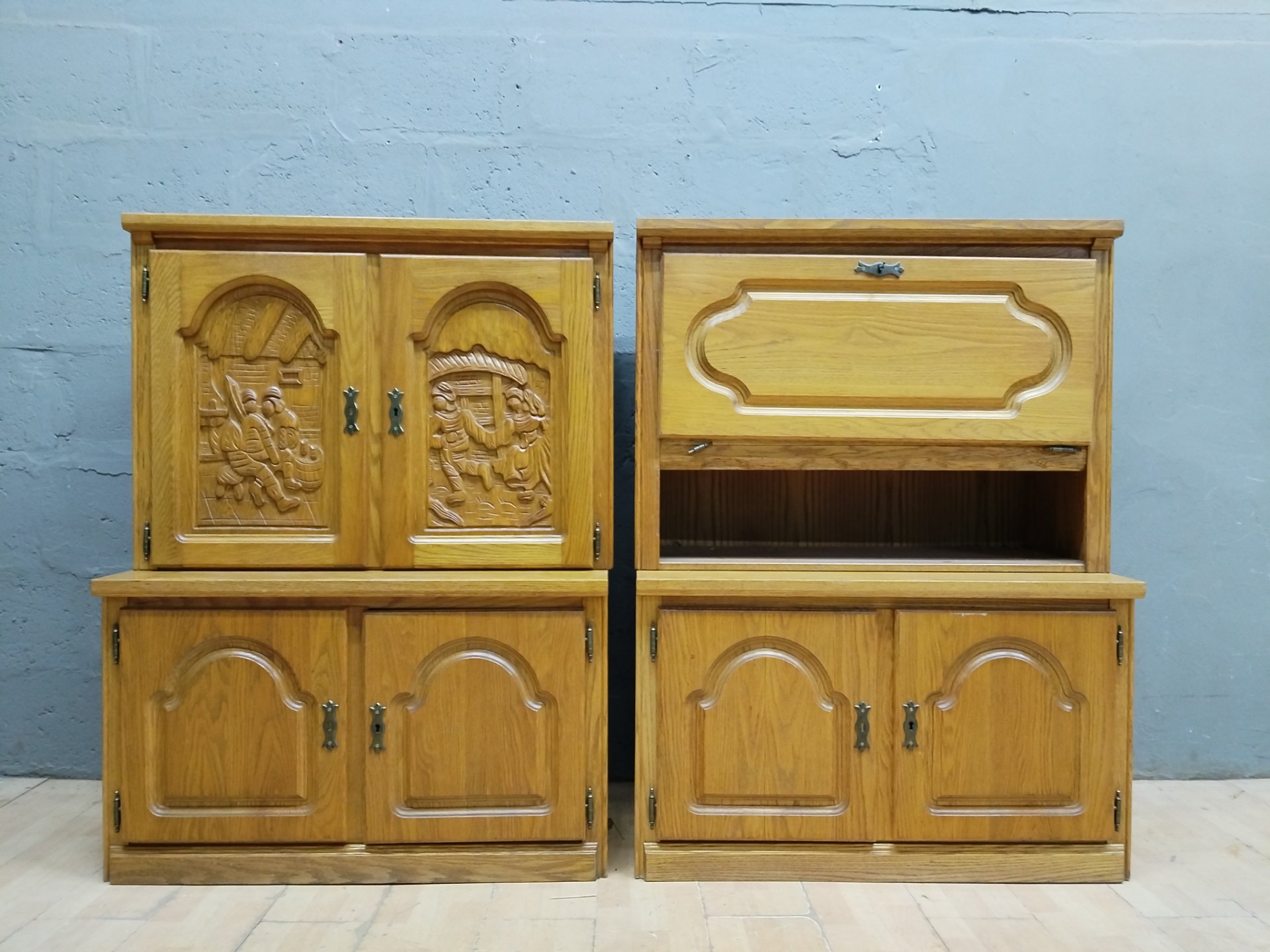 Pair of Oak‑Veneered Kitchen/Hutch Cabinets — Matching Top + Base Units (Good Used Condition)