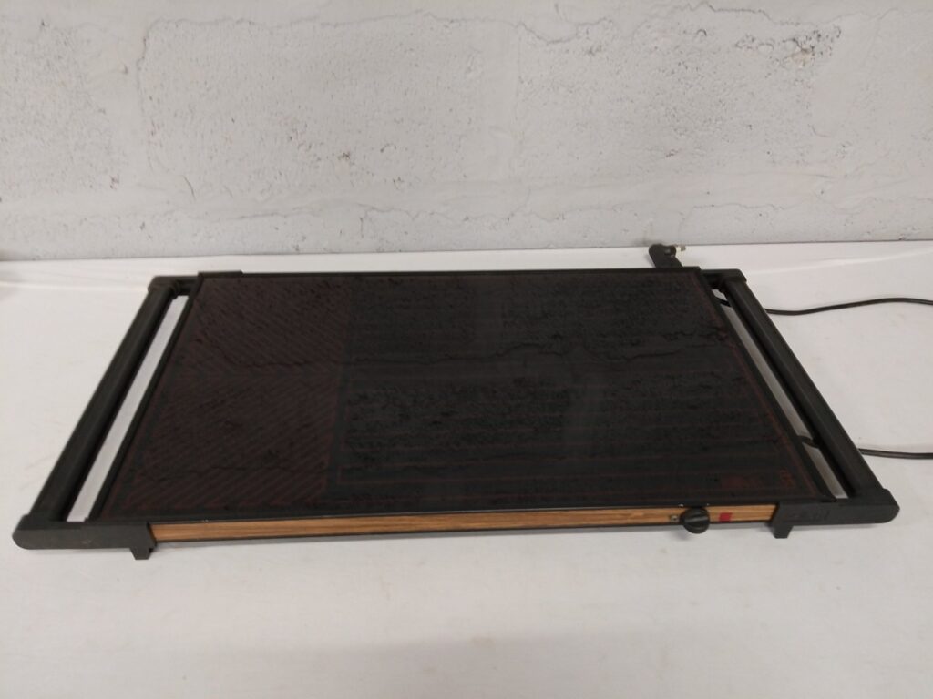 Used Electric Griddle / Hot Plate with Wooden Trim – Power Cord & Control Knob, Well‑Used Cooking Surface