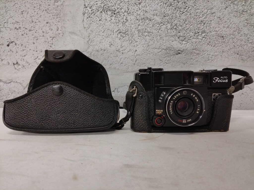 Yashica Auto Focus 35mm Compact Camera with Case — 38mm f/2.8 (Shutter Does Not Fire)