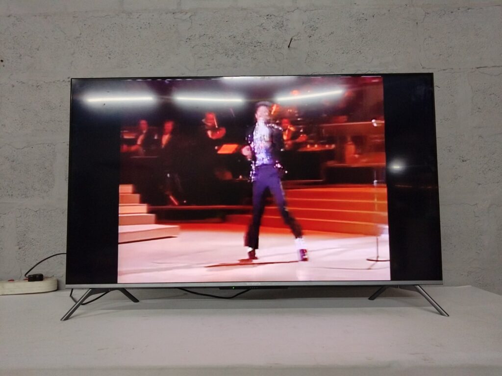 Skyworth 50SUD9300F 50″ LED TV – Working, Remote Included