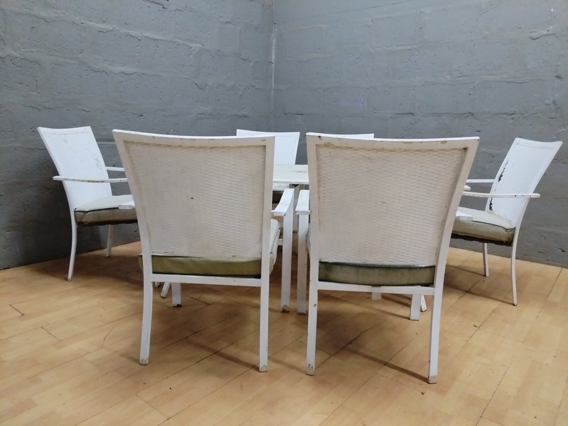 Outdoor patio dining set – rectangular table + 6 armchairs (needs restoration)