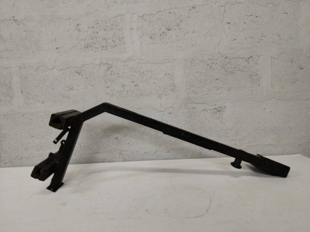 Towbar-mounted folding bike rack — labelled ‘SECUR-O’ / MAX LOAD 40kg (used)