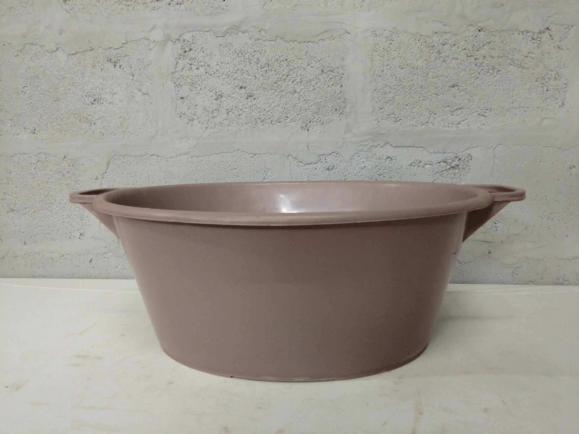 Mauve Plastic Wash Tub / Basin with Integral Handles — Used, 75 x 51 x 26 cm (approx.)