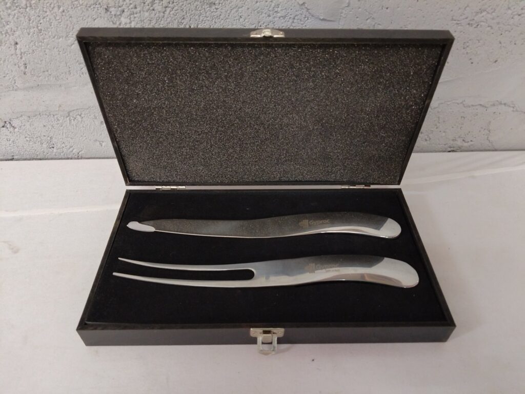 Gyproc-branded two-piece carving set in presentation box (knife + fork)