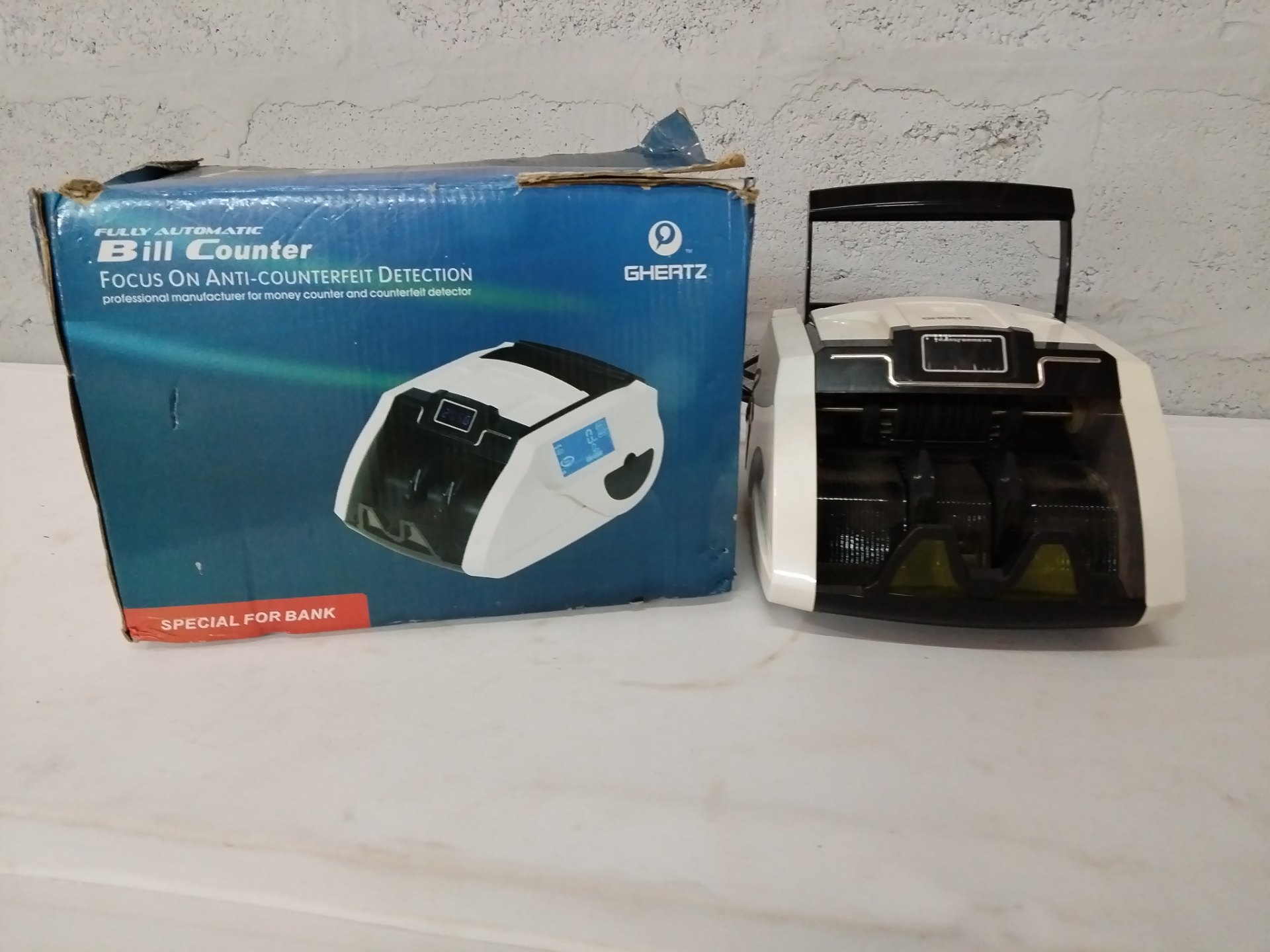 GHERTZ Fully Automatic Bill Counter — Powers On, Box & Power Lead Included, Used