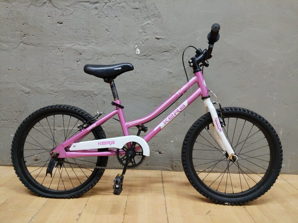 Pink KERB children’s bicycle – single-speed kids bike, chain guard, complete original