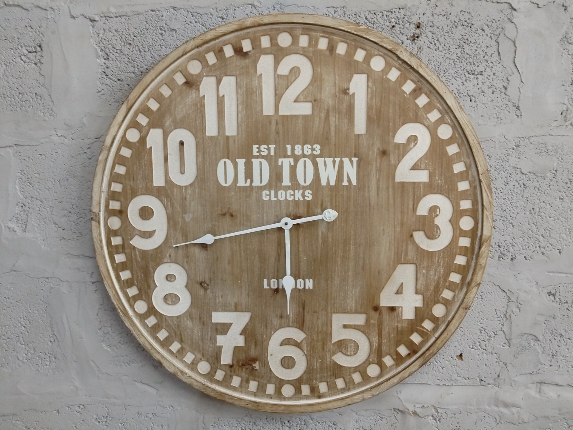 Large ‘OLD TOWN CLOCKS’ 78cm Wooden Wall Clock — Quartz AA Battery, Rustic Dial