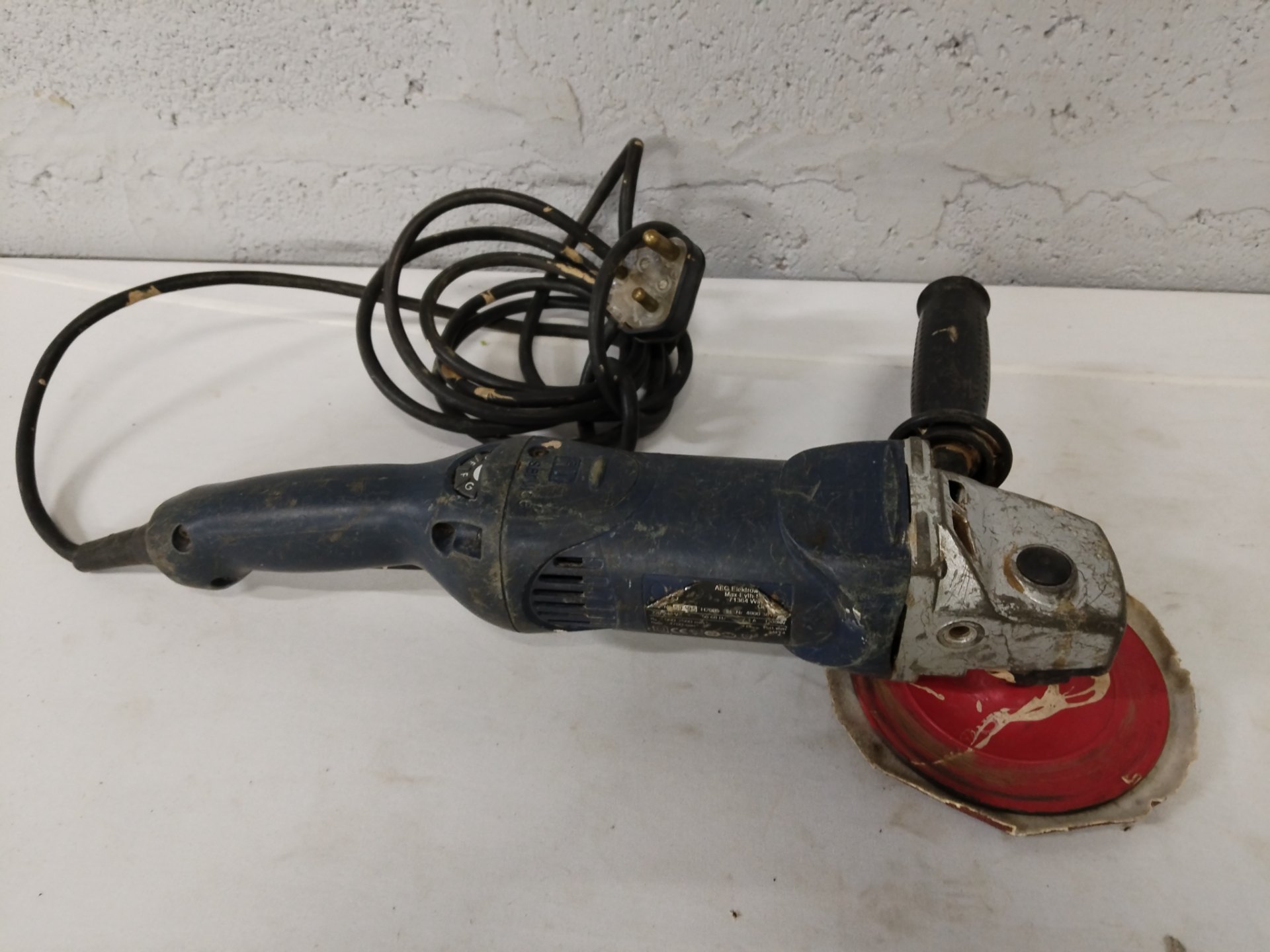 AEG corded disc/random-orbit sander – used, warehouse-tested working, heavy cosmetic wear