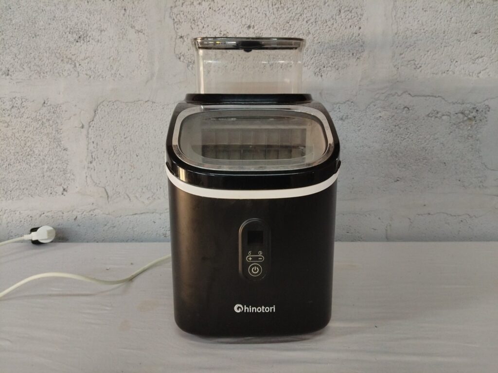 Hinotori countertop ice maker — model HZB-25F (tested working, parts present)