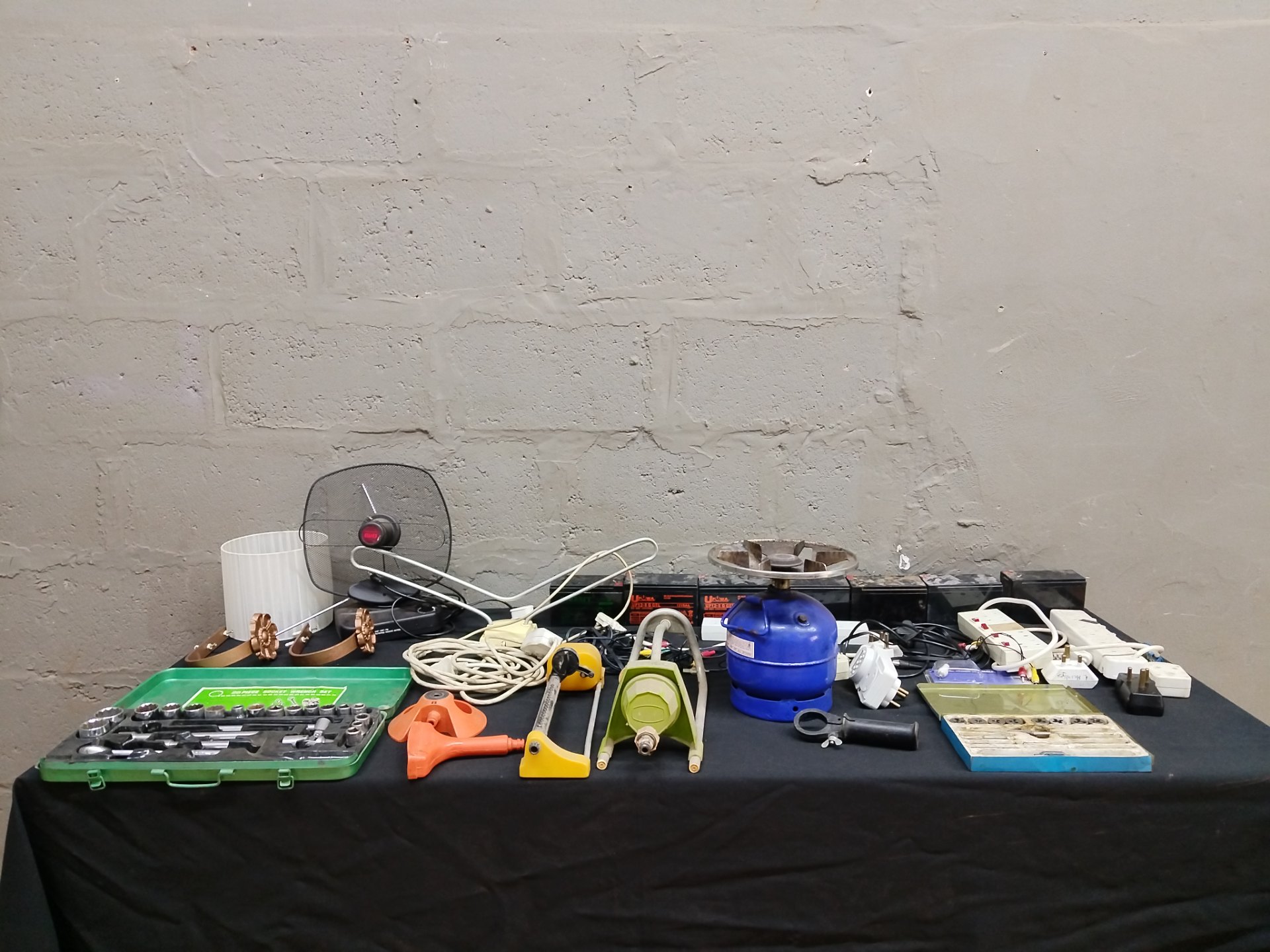 Mixed lot approx. 20 — socket set, hand tools, extension leads, immersion heaters, sealed batteries & blue camping gas cylinder (used, not working / for spares)