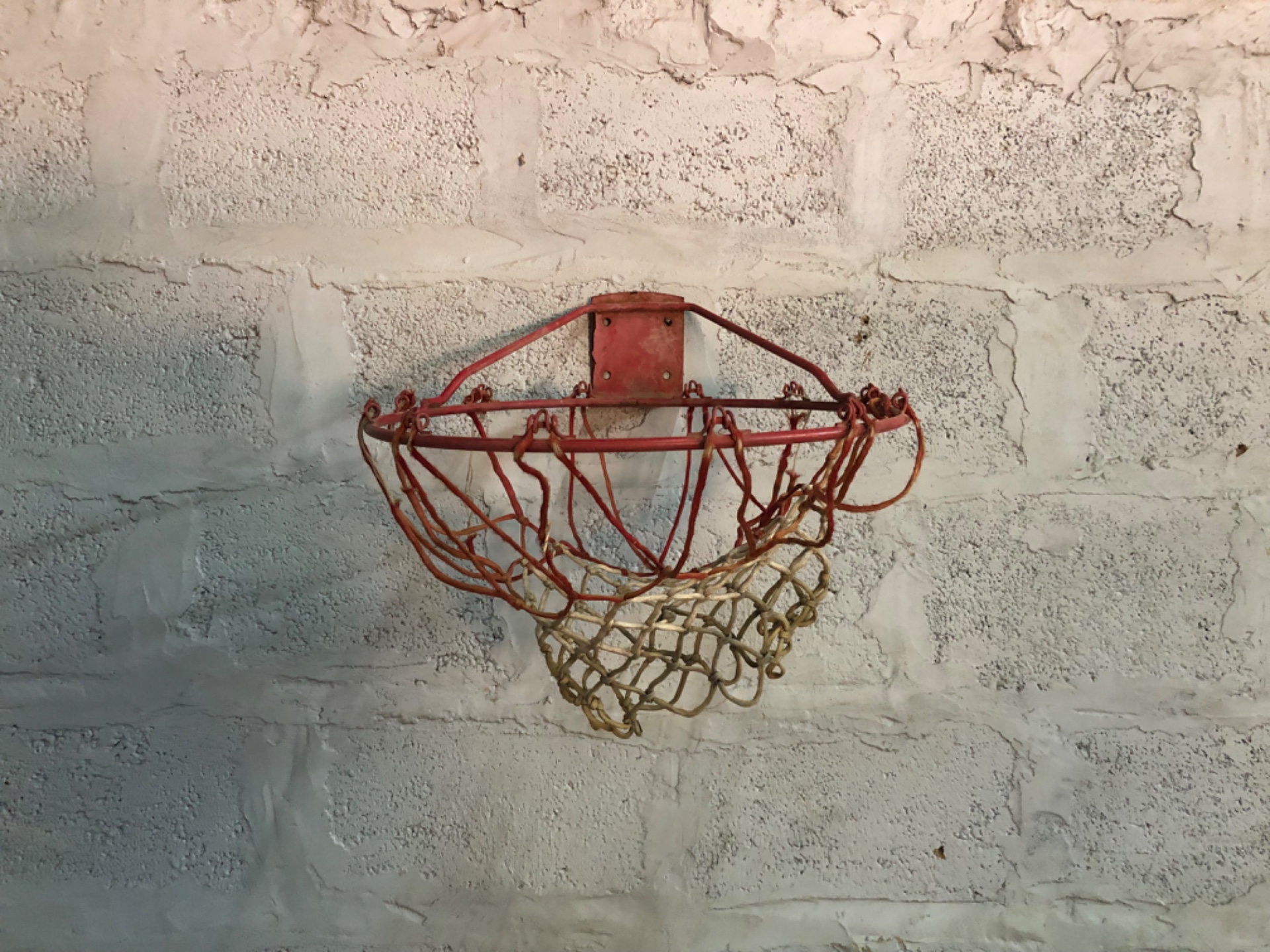 Metal Wall‑Mounted Basketball Hoop with Rope Net — Approx. 48 cm (Used, Rusted, Untested)