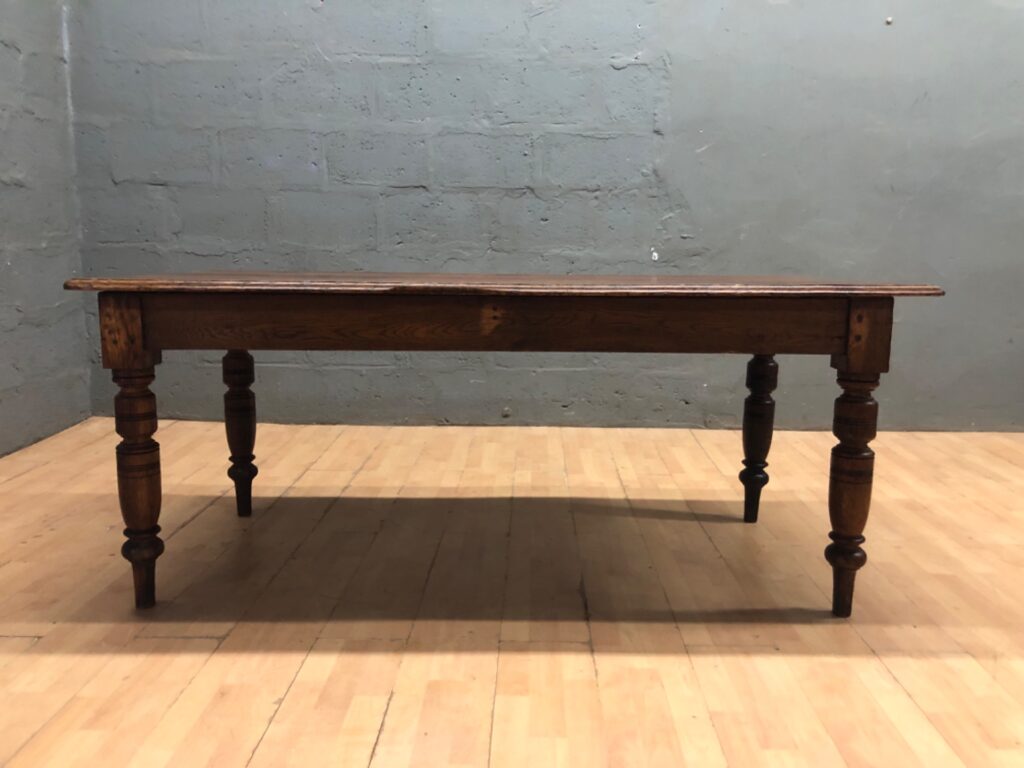 Large Solid-Wood Farmhouse Dining Table with Turned Legs — 182 x 88 x 75 cm (Worn Surface)
