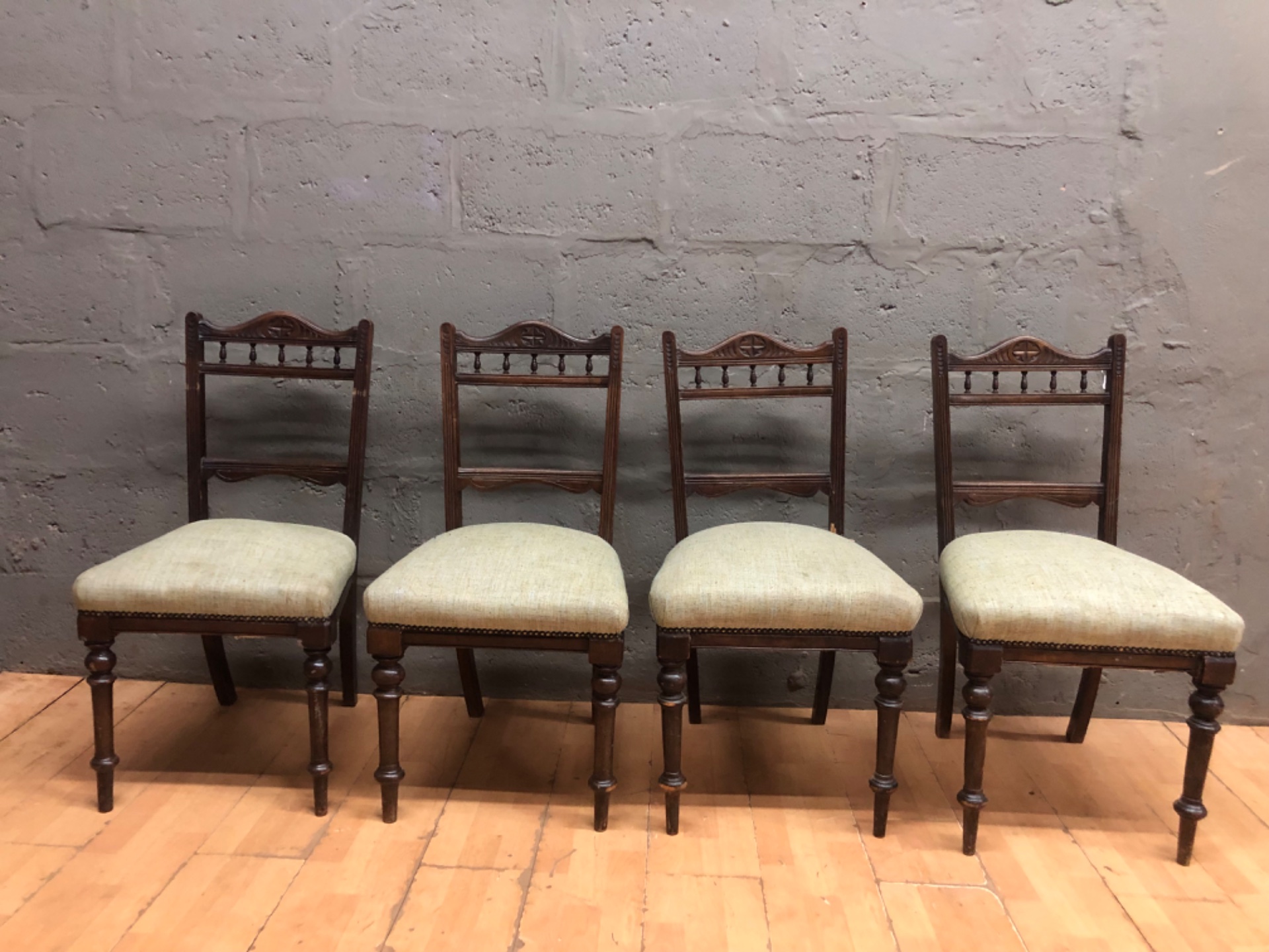 Set of 4 Carved Wooden Dining Chairs — Upholstered Seats, Turned Legs, one chair with chip
