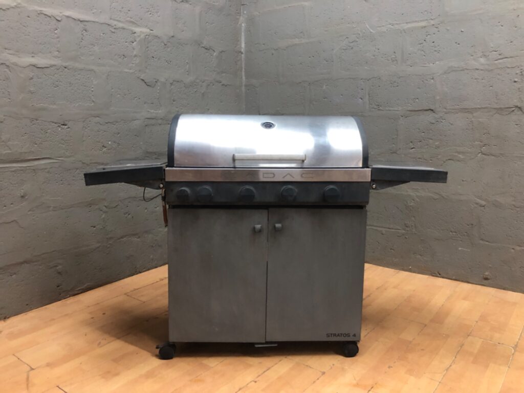 CADAC Stratos 4 (4-burner) freestanding gas barbecue cart — side burner, warming rack, regulator included