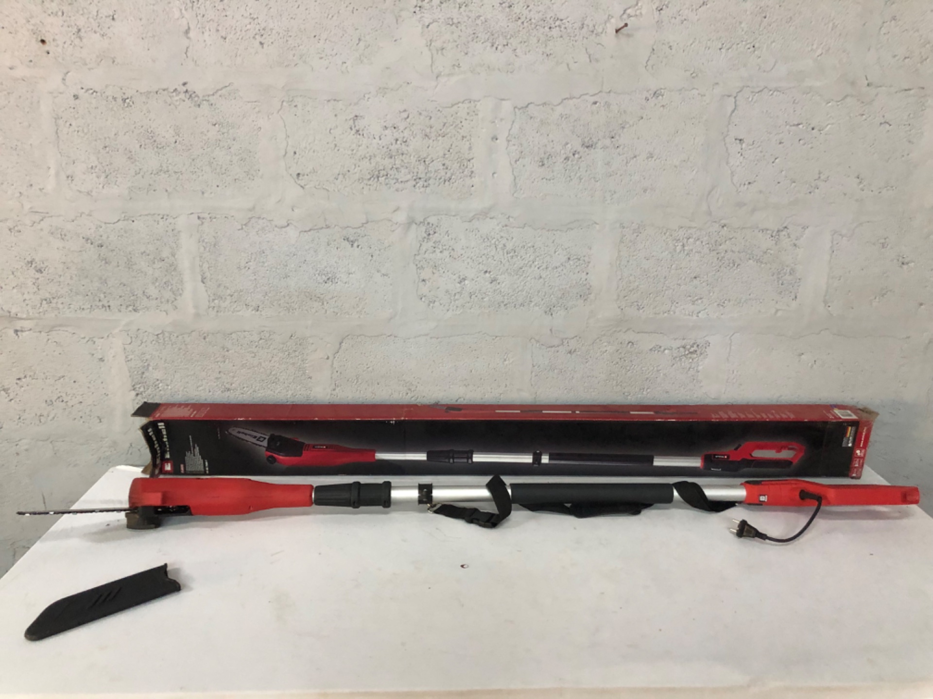 Einhell GC-EC 7520 T 750W Telescopic Electric Pole Chainsaw – boxed, working, used