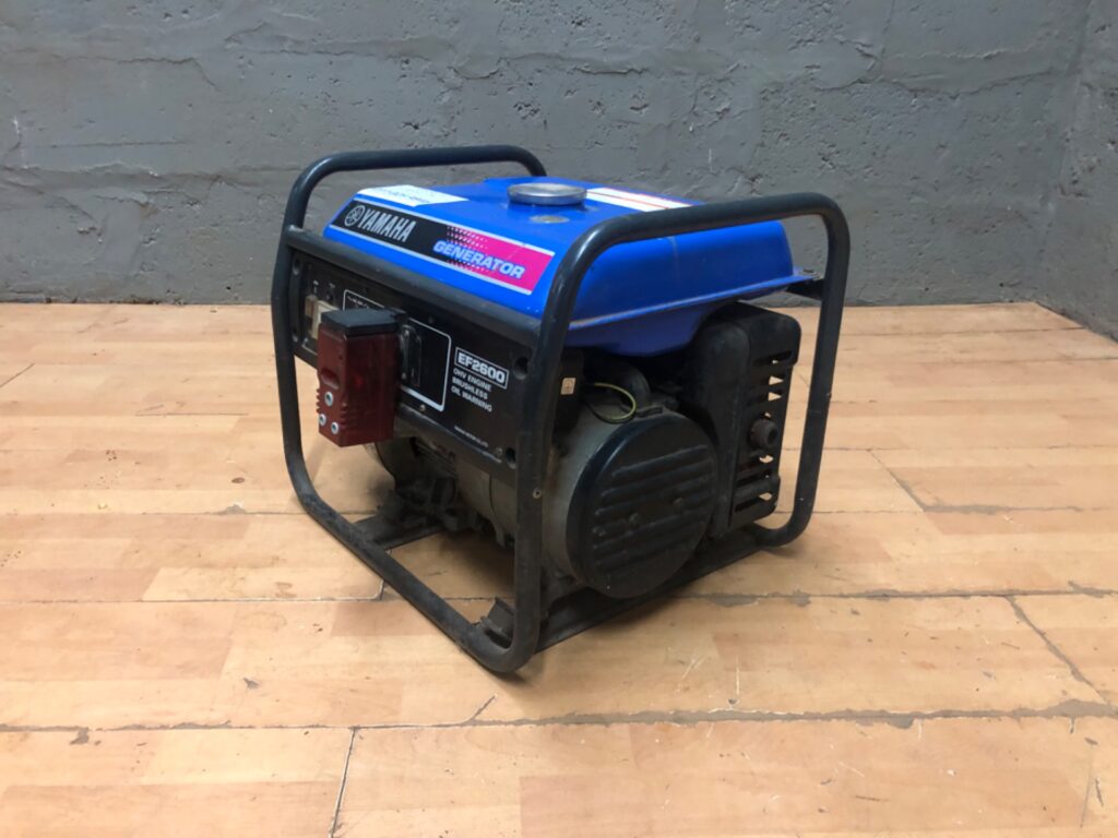 Yamaha EF2600 Portable Petrol Generator — Used, Worked Last Time (Full Tank)