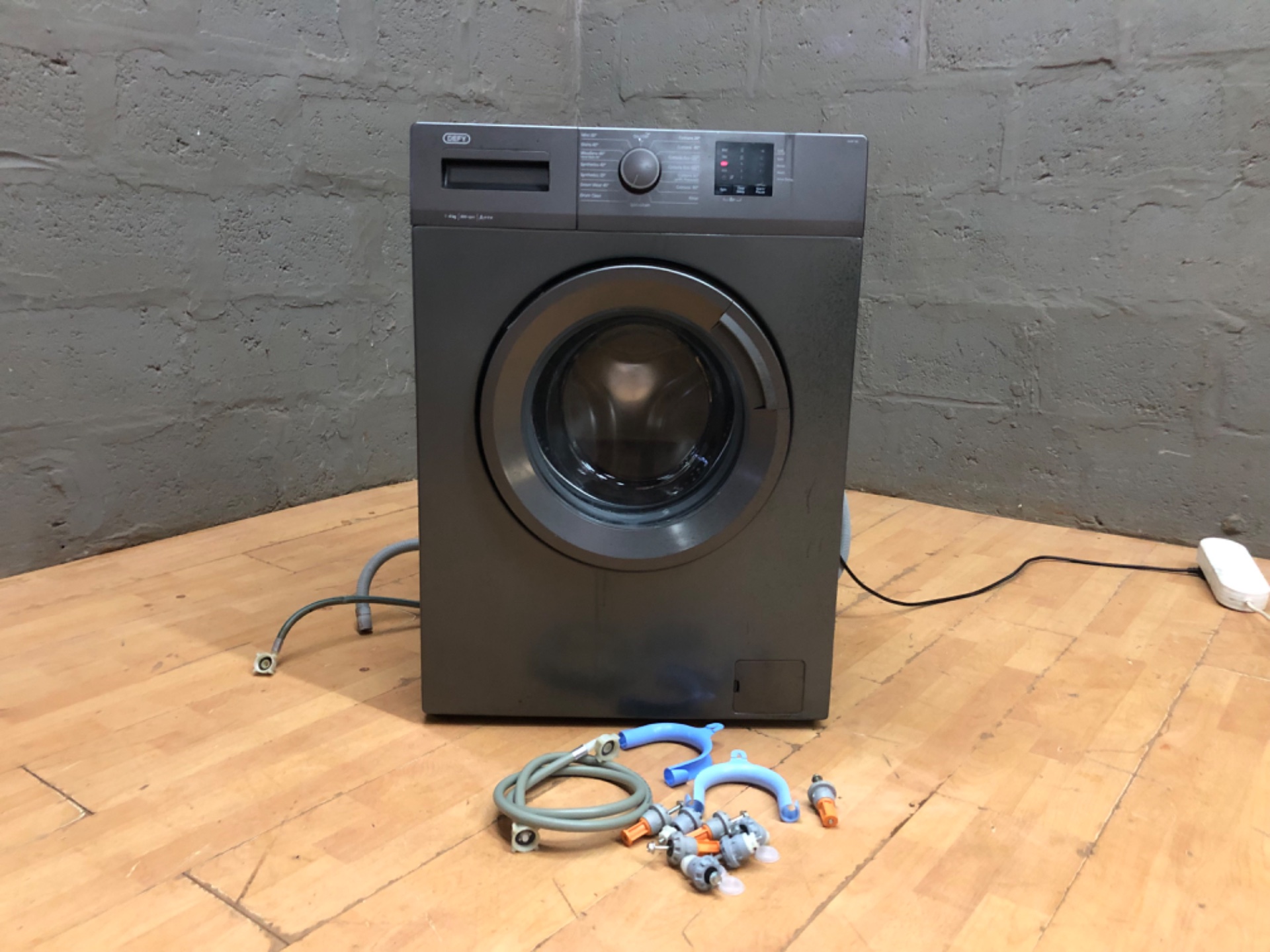 DEFY front‑load washing machine — tested working, hoses & fittings included