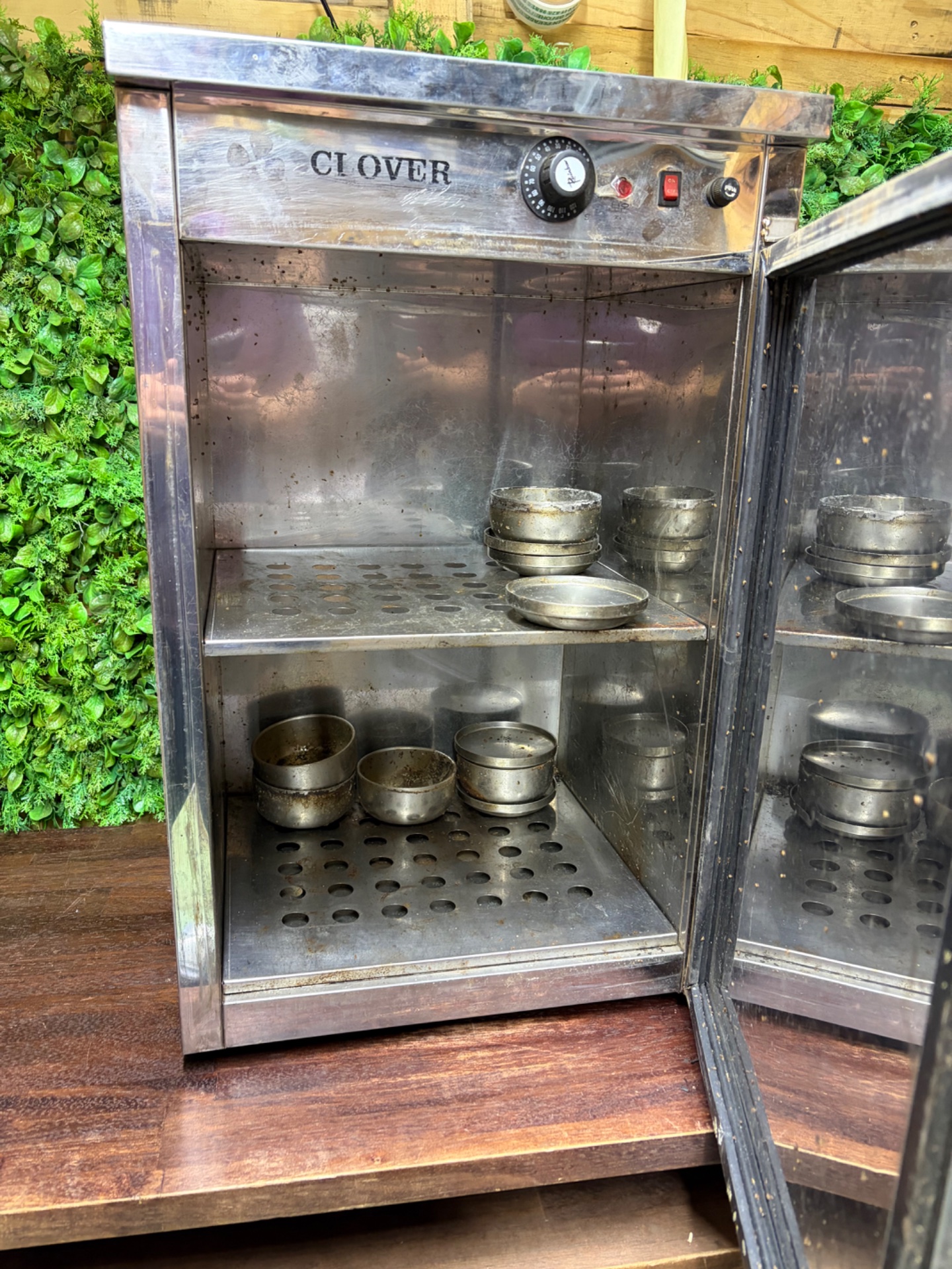 CLOVER stainless-steel heated food display / warmer — used, untested, with trays