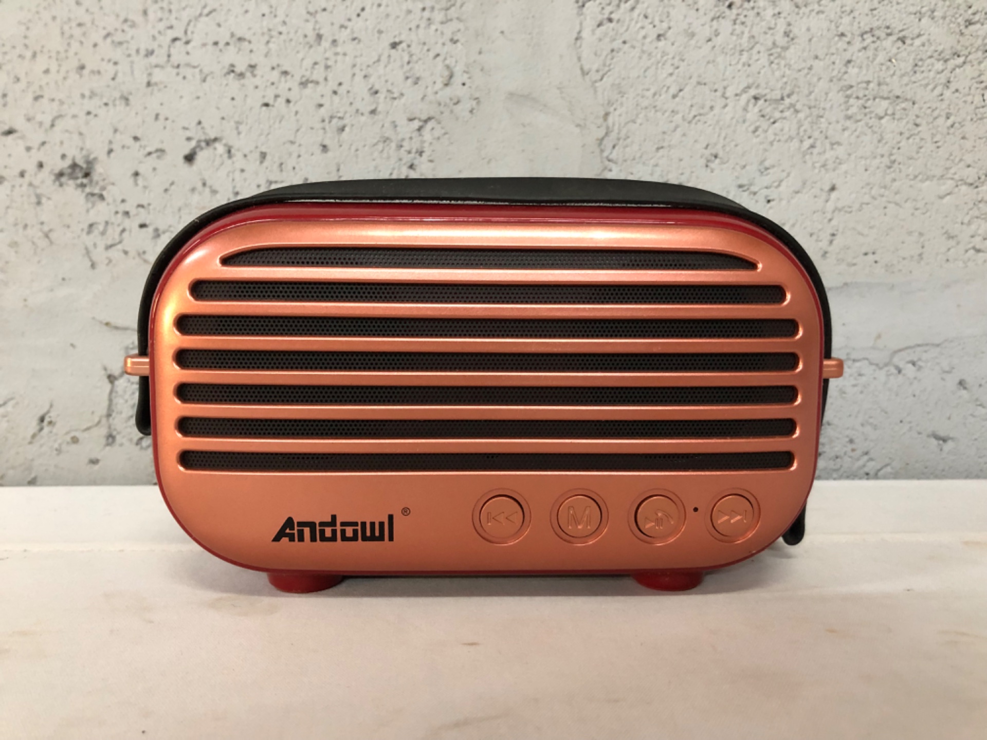 Andowl portable Bluetooth speaker — tested and working (holds charge) with light cosmetic wear