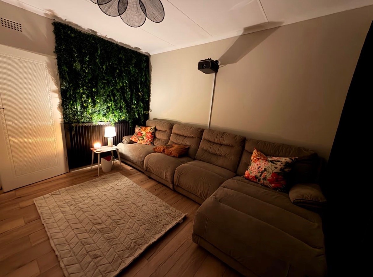 Large Fabric Sectional Sofa with Chaise — One Manual Recliner, Frame Repair Required
