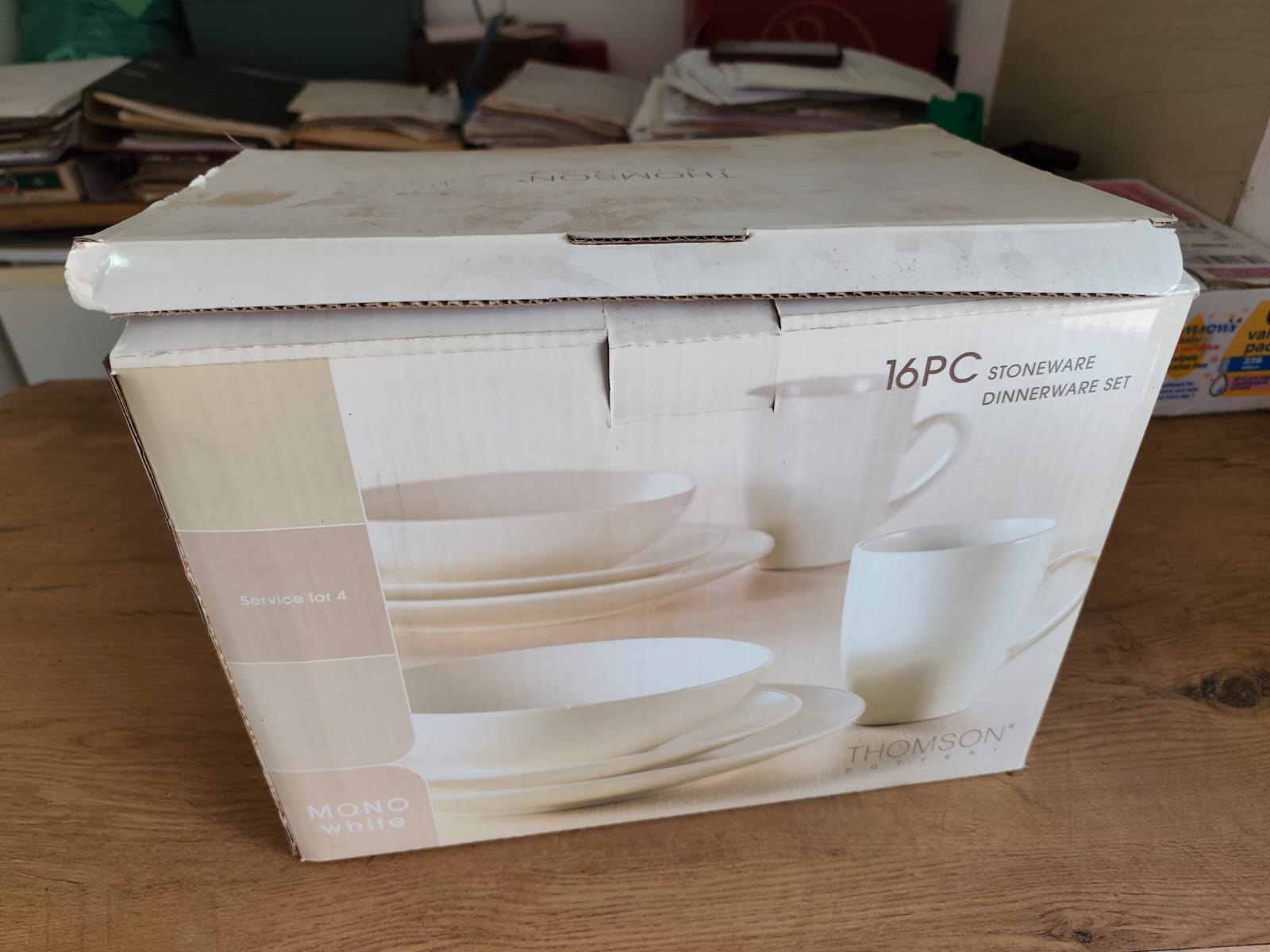 Thomson MONO White 16PC Stoneware Dinnerware Set — boxed, service for 4