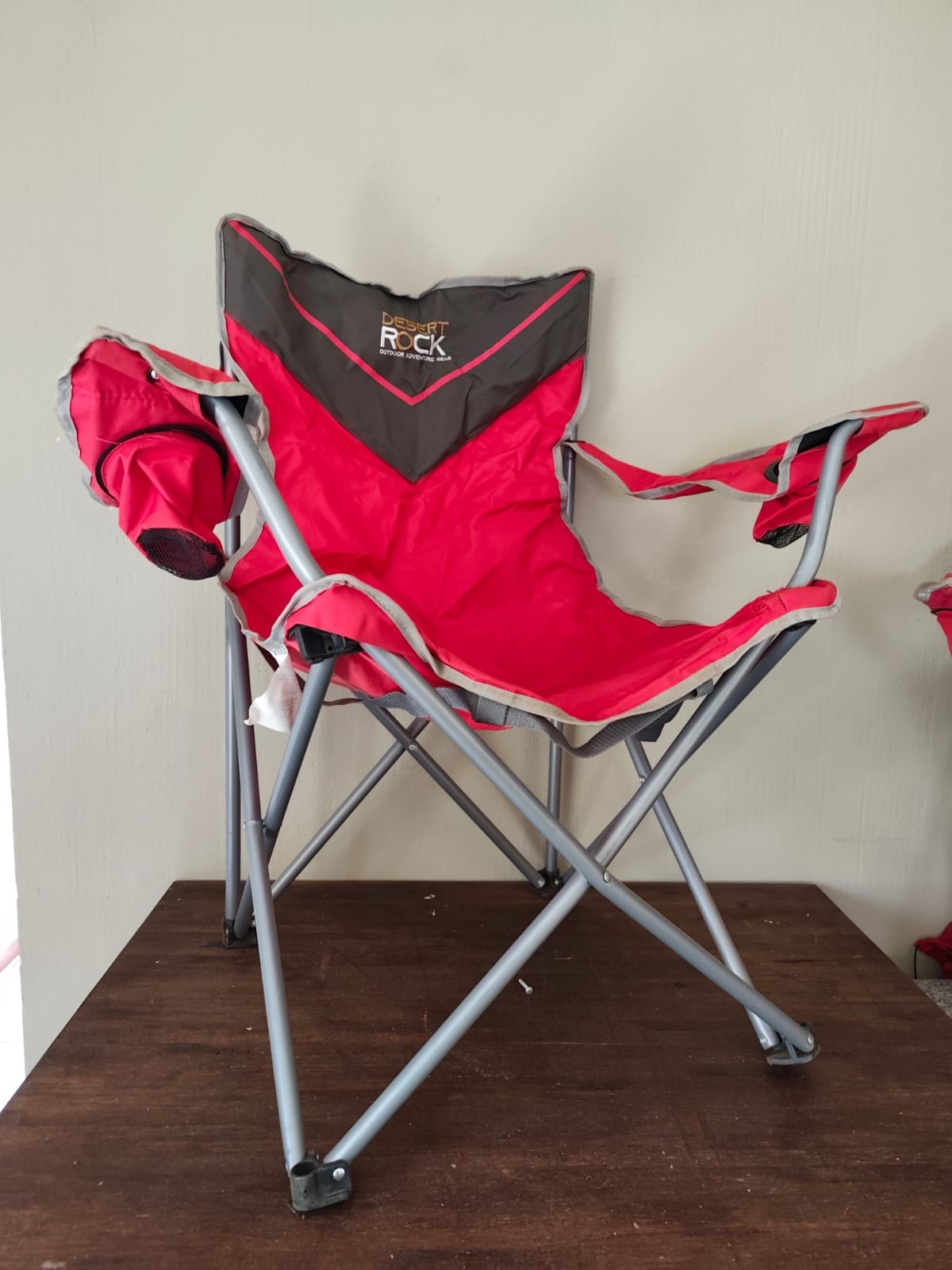 Pair of Desert Rock Folding Camping Chairs — Red, Cup-holders + Carry Bags