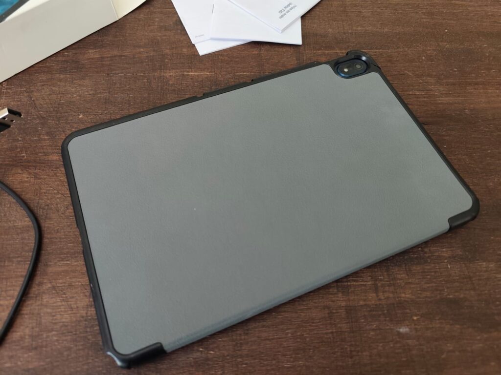 Nokia T20 tablet (with original box, protective case, USB‑C cable, manuals) – worked last time