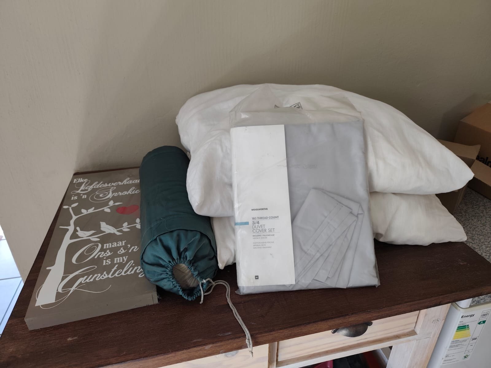 Mixed bedding bundle — Woolworths 3/4 (150 x 200cm) 180TC duvet cover (sealed) + duvet, 2 pillows, teal bolster & wooden plaque