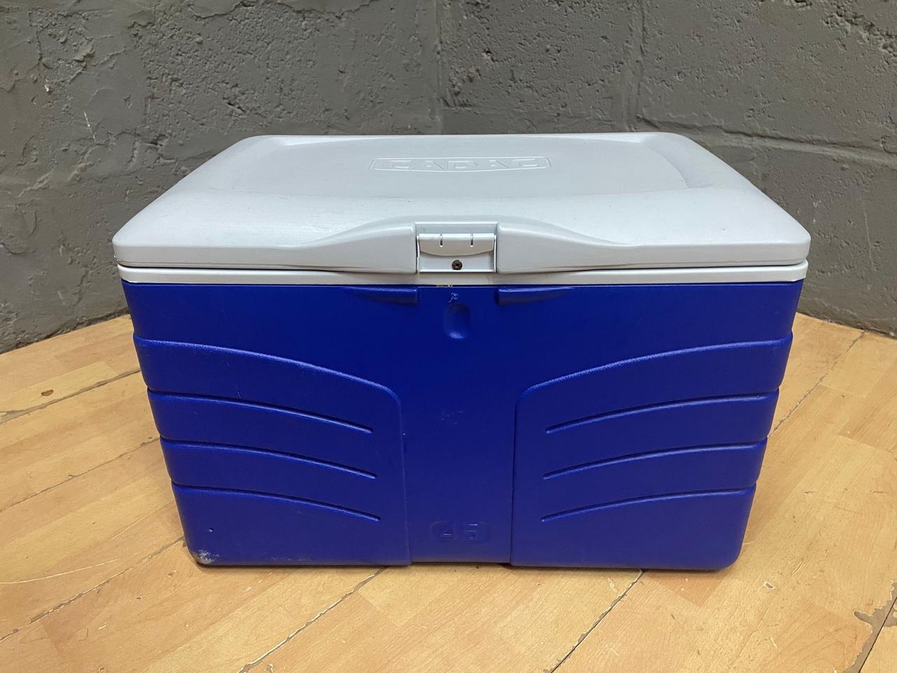 CADAC Blue Plastic Cooler / Icebox — Likely 45L — Clean Interior, Lid Hinge Does Not Latch
