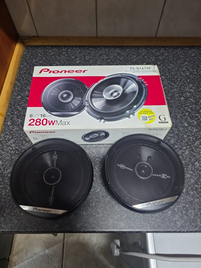 Pair Pioneer TS-G1610F-2 6½” (16cm) Car Speakers 280W Max — Tested, with Grilles & Original Box