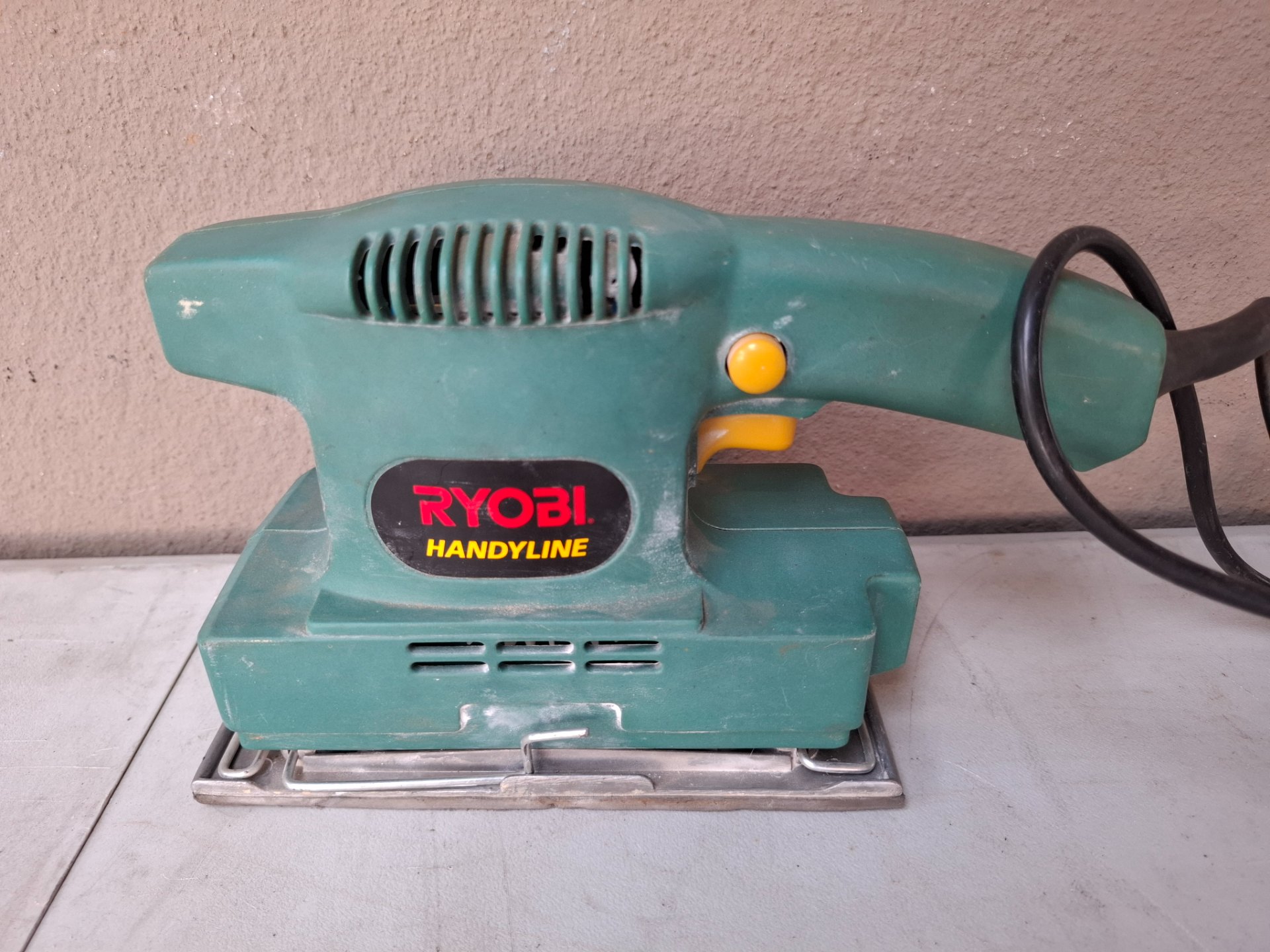 Ryobi Handyline Corded Palm/Orbital Sander – Used, Tested Working, Worn Pad