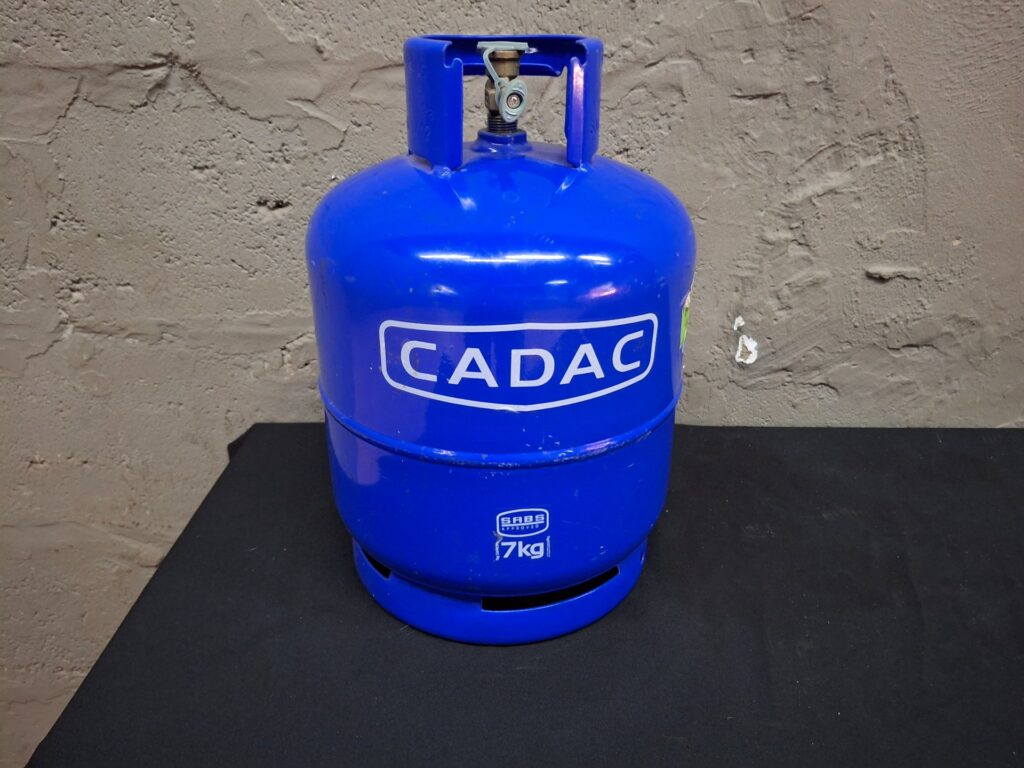 CADAC 7kg LPG Gas Cylinder – Blue, SABS-labelled, Valve & Guard Present (Partially Filled)
