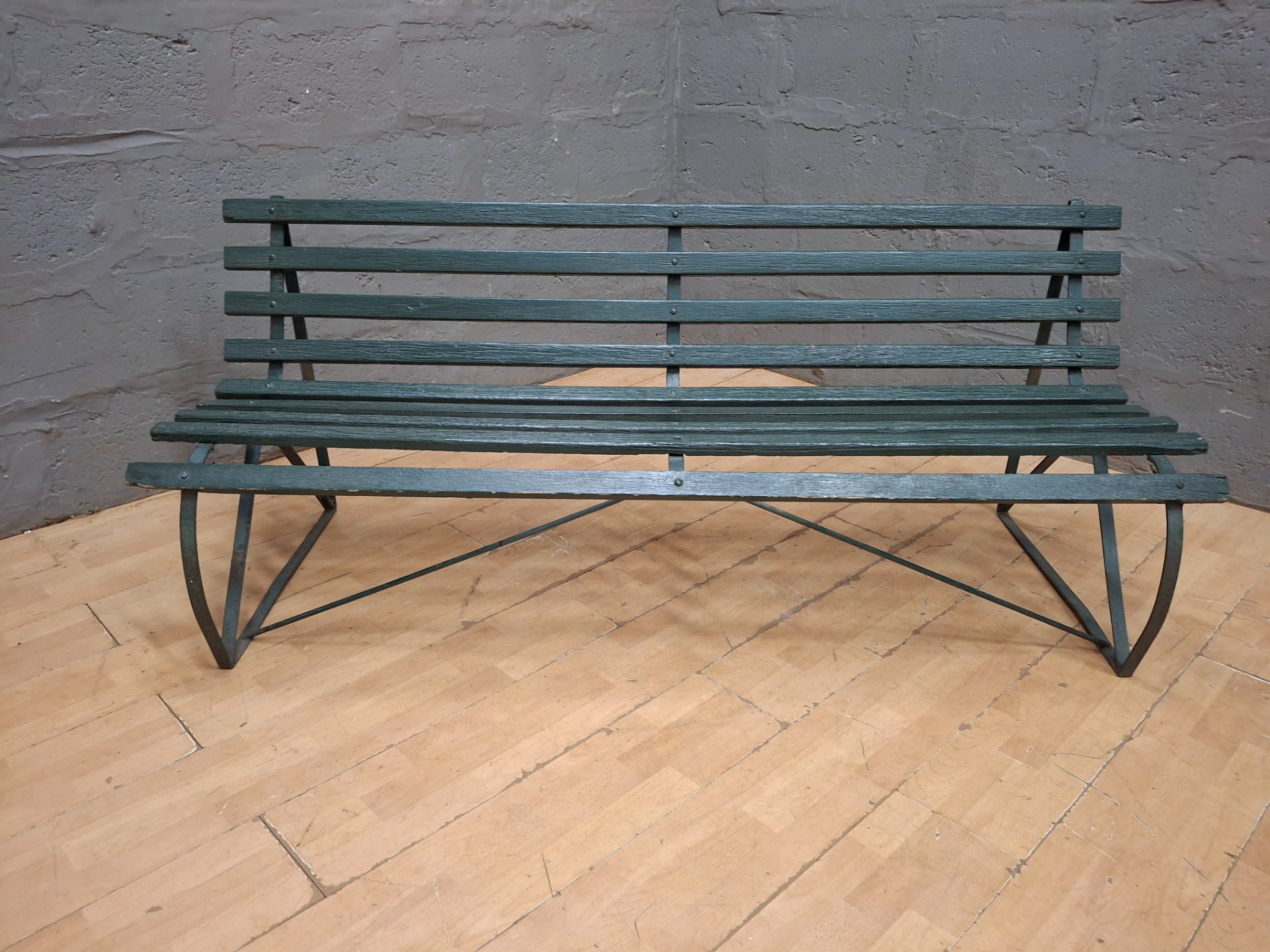 Green Slatted Outdoor Garden Bench — Metal Frame with Wood Slats, 172 x 66 x 72 cm (two-seater)