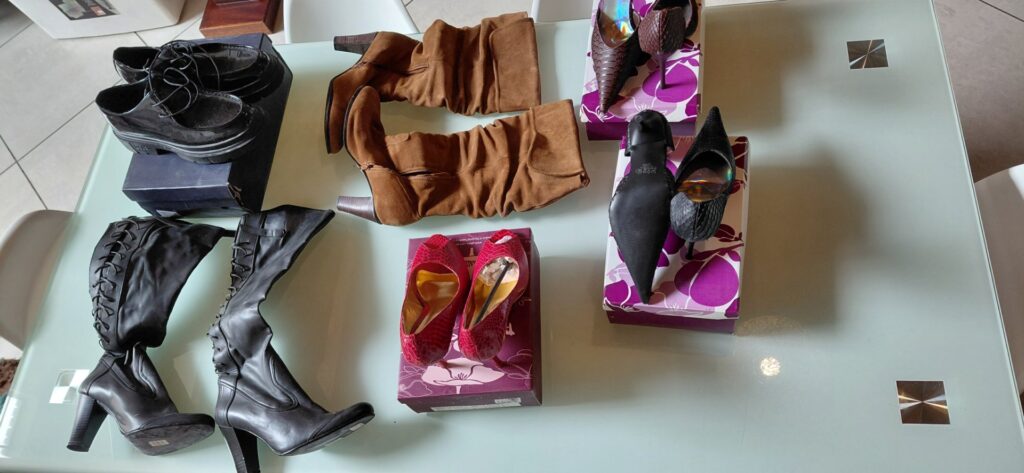 Lot 02 — Mixed Women’s Shoe Lot: 6 Pairs (heels, boots, lace-up shoes) — used & some new