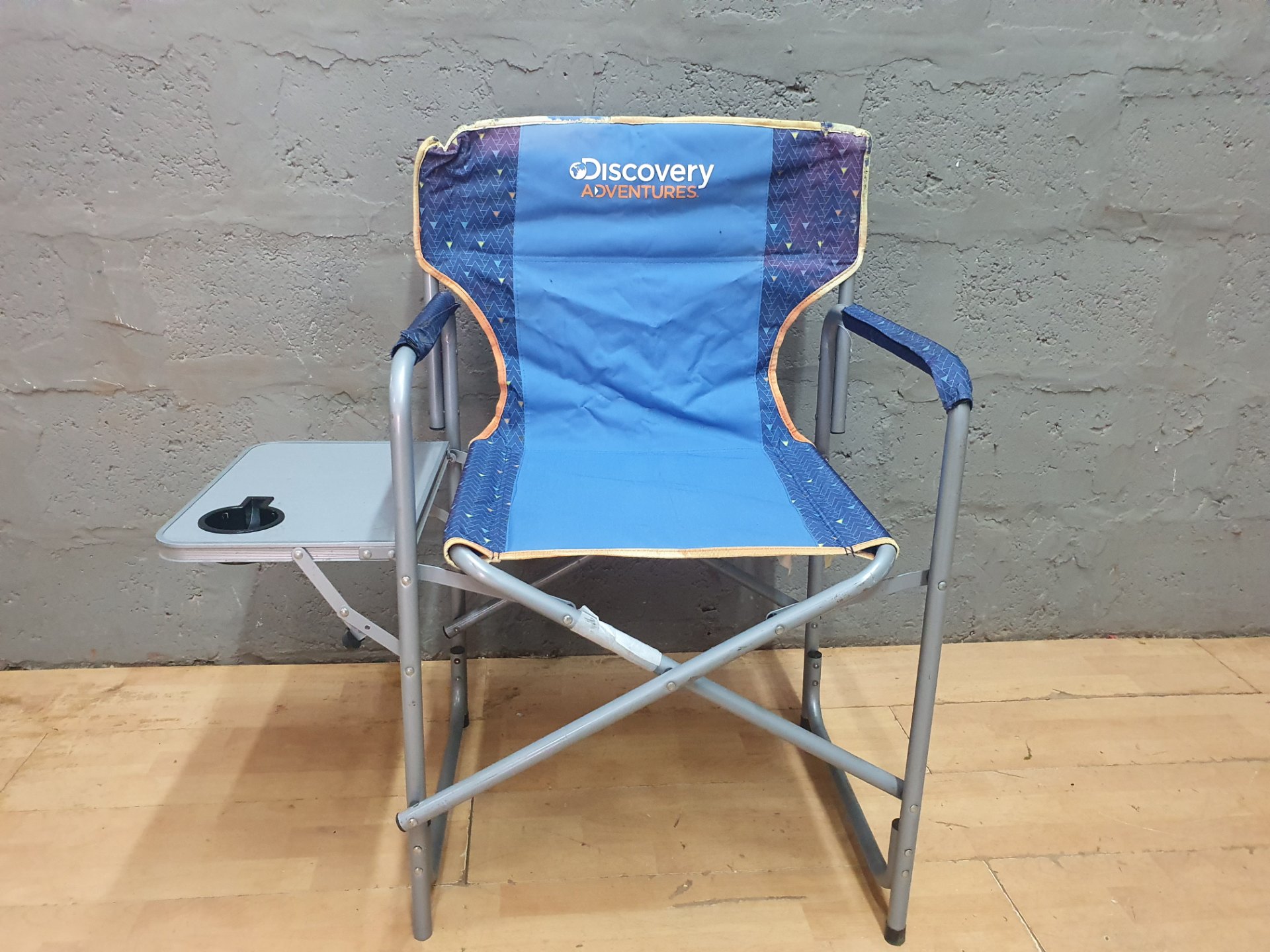 Discovery Adventures Folding Camping Chair with Side Table & Cup Holder – Used