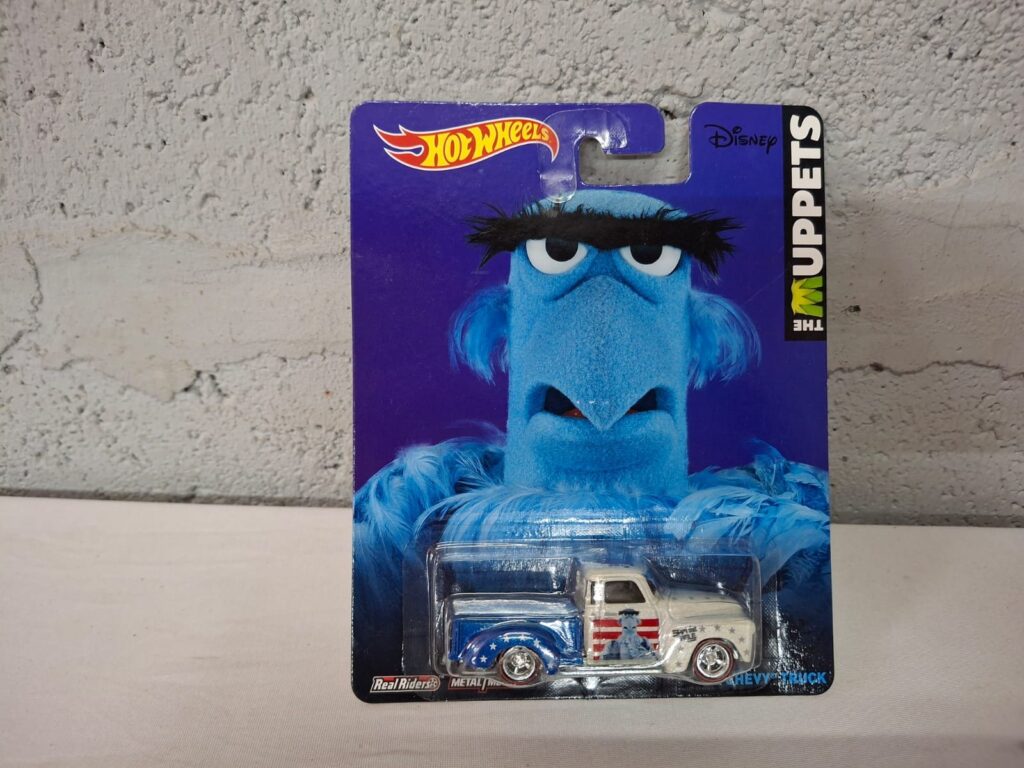 Hot Wheels x The Muppets — ’52 Chevy Truck (carded, sealed) — Official Disney/Mattel