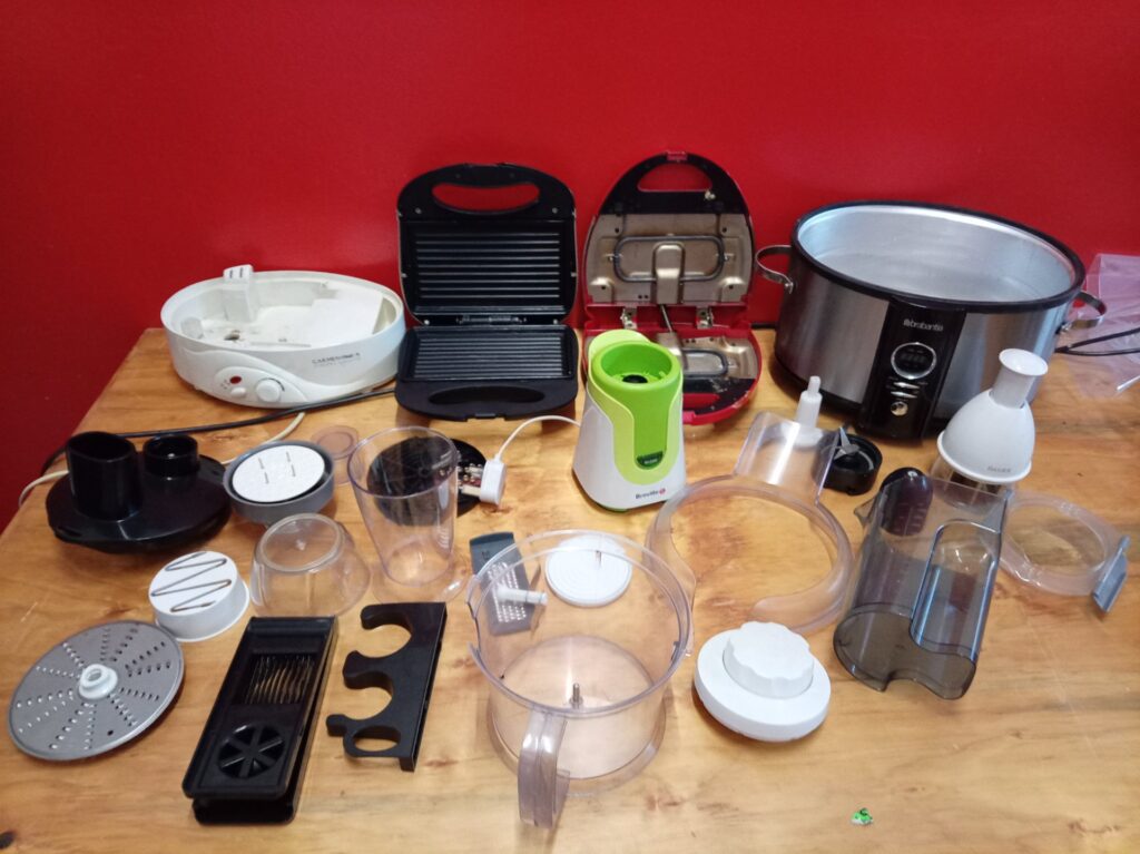 Mixed small kitchen appliances & parts lot – Breville, Brabantia, sandwich grills – spares/repairs