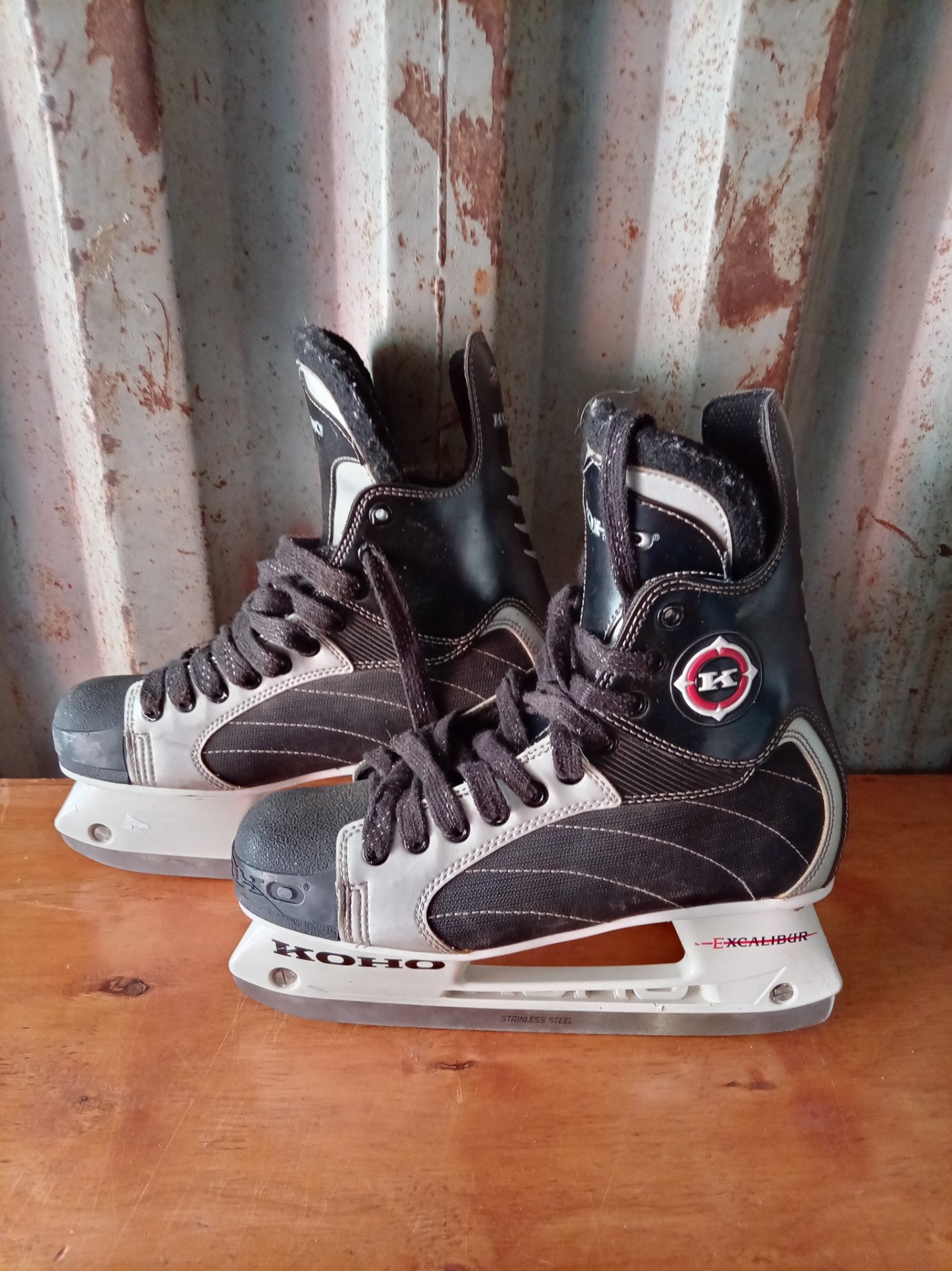 KOHO ice skates — pair, UK 6, Excalibur stainless blades — used