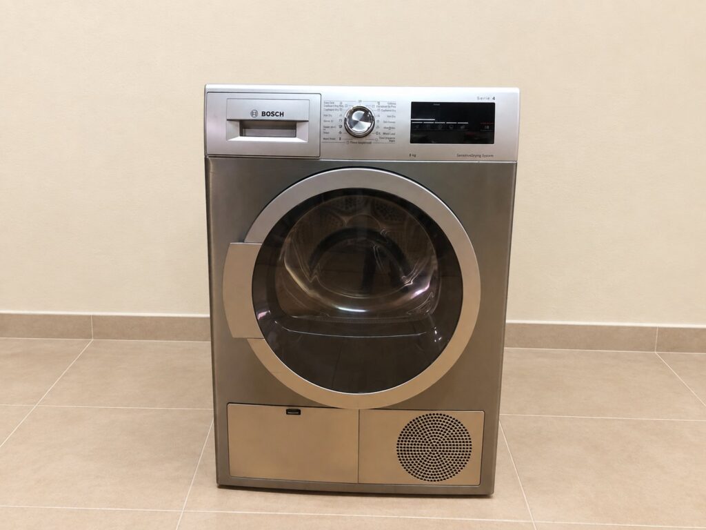 Bosch Serie | 4 Condenser Tumble Dryer WTM8326SZA — 8 kg, Silver (tested working)