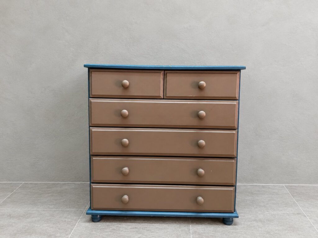 Painted 6-Drawer Chest / Dresser – Blue carcass, brown fronts, turned bun feet, 89 x 44 x 93 cm
